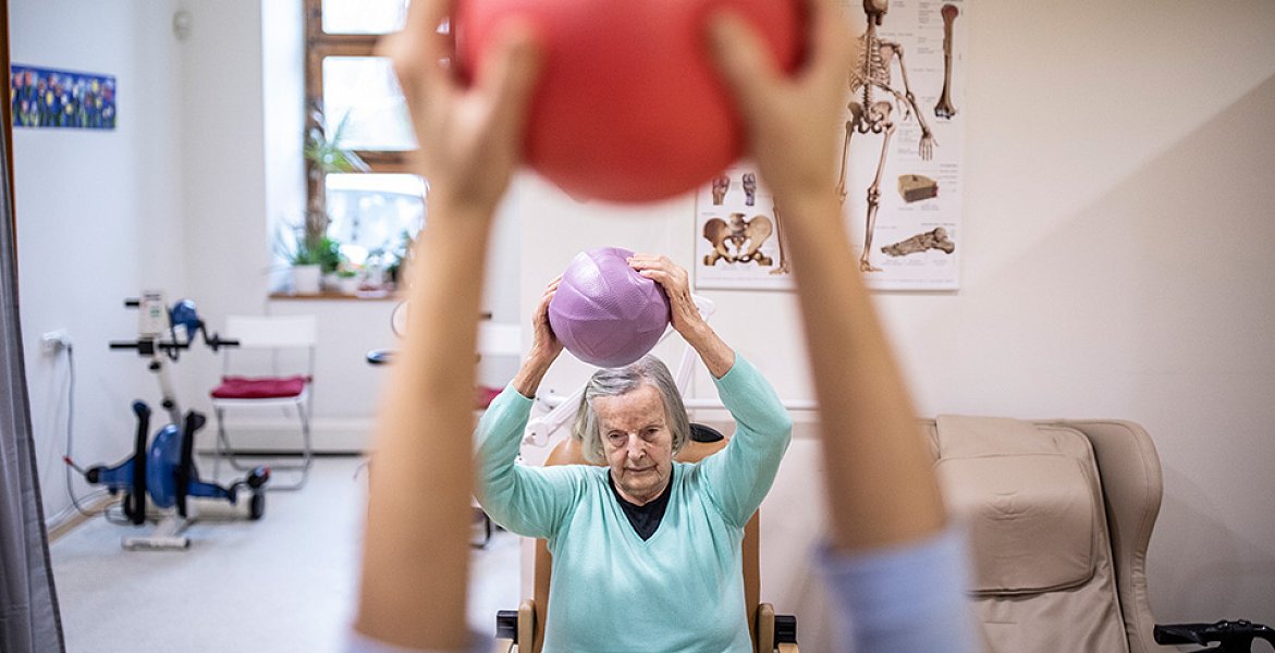 Sue Ryder přijme vedoucí rehabilitace do domova pro seniory