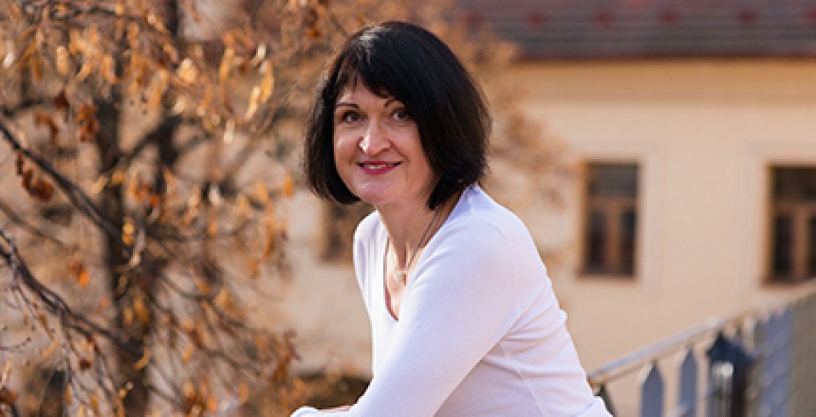 Lidé Sue Ryder: Simona Kaňoková - koordinátorka projektů i "covidová" koordinátorka jízd pro pečující kolegy