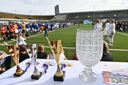 Sue Ryder Charity Cup 2026 305 gólů, 32 týmů a 1 855 000 Kč pro důstojné stáří