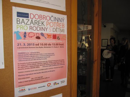 Jarní dobročinný bazárek 2015