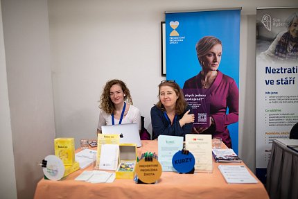 Konference „Paliativní péče v domovech pro seniory: 5 let zkušeností z programu Abakus“