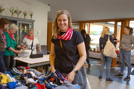 20. dobročinný bazárek Sue Ryder: příběh dobrovolnictví, který pokračuje