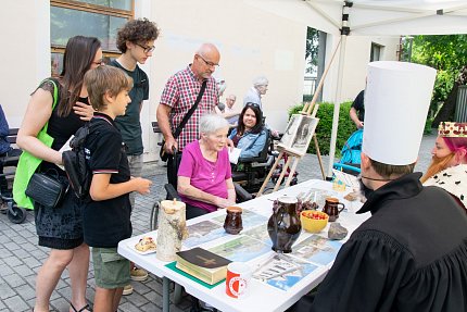 Zahrada Sue Ryder se proměnila v dějiště Letních her. 