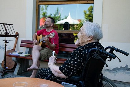 Poznej Sue Ryder aneb Letní hry 