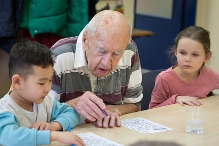 Mezigenerační setkávání dětí z MŠ a seniorů