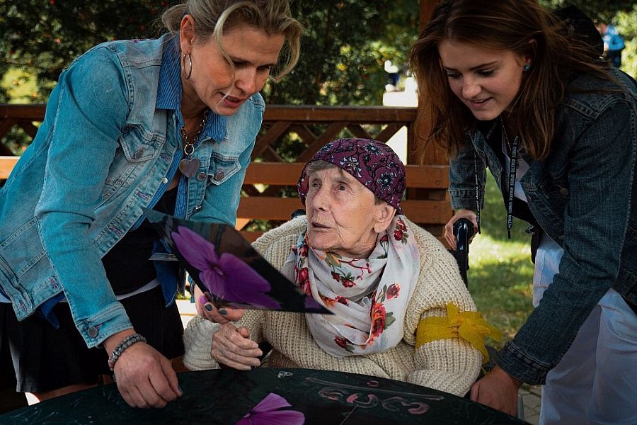 Sue Ryder okem fotoaparátu