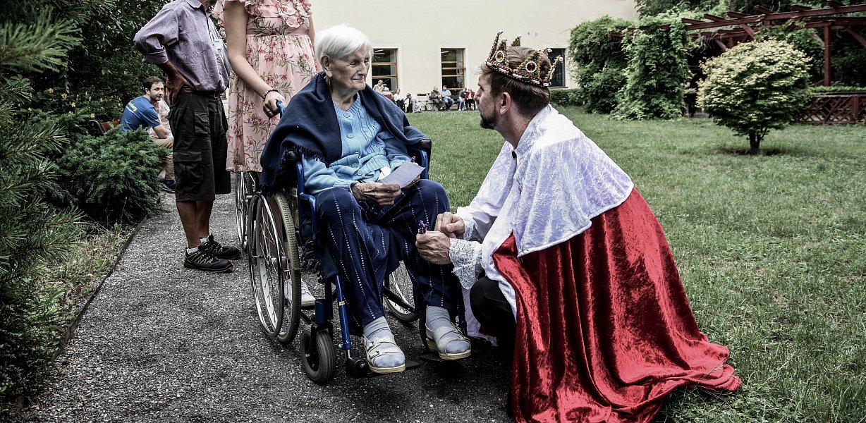 Splňte poslední přání těm nejkřehčím seniorům