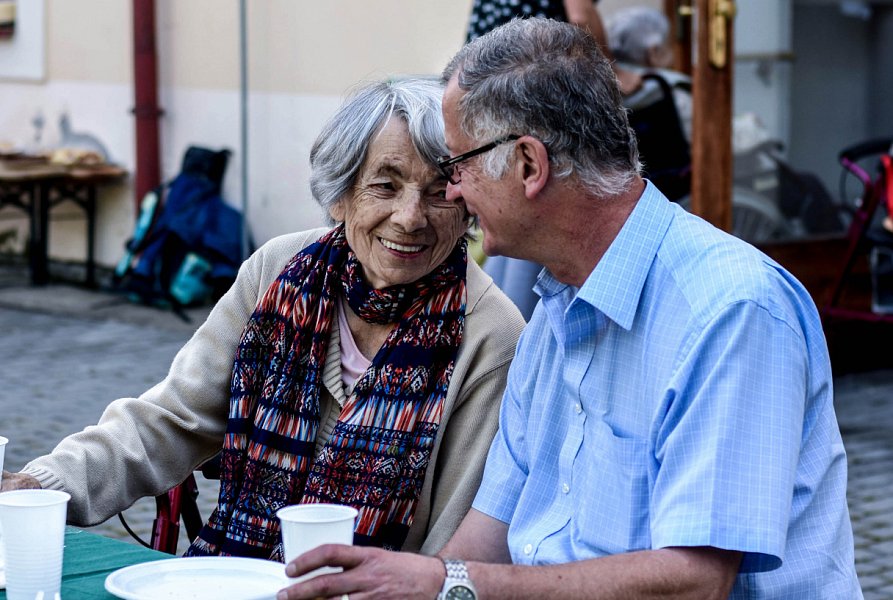 Představujeme projekt Centrum pro důstojné stárnutí Sue Ryder
